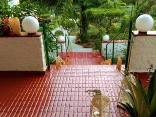 Θέα από μπαλκόνι