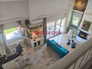 Σαλοκουζίνα