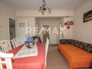 Σαλόνι,τραπεζαρία