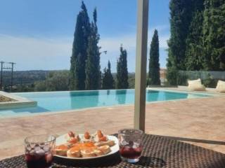 Θέα από μπαλκόνι