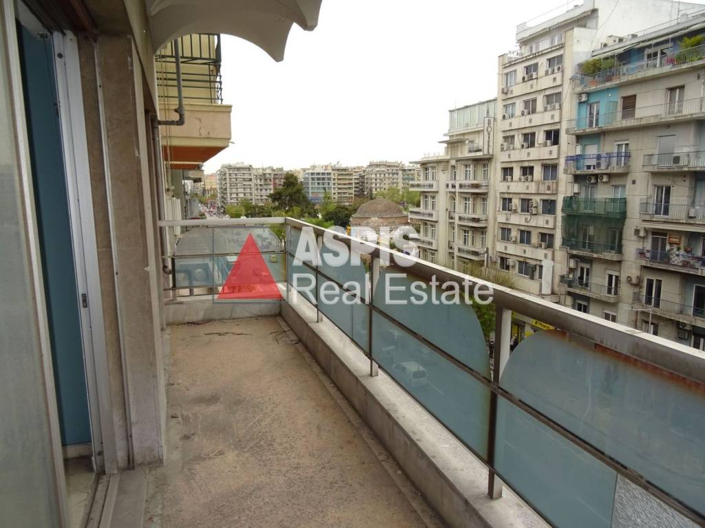 Εξωτερικοι χώροι