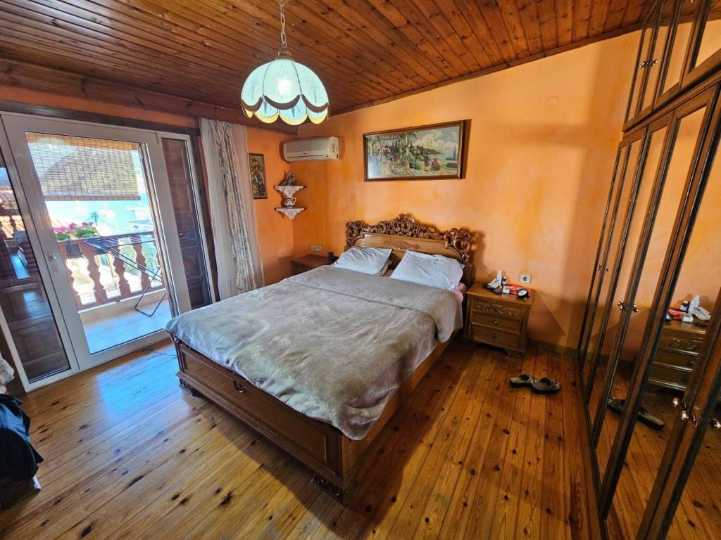 Tolo, a penthouse apartment of 96 sq.m. is for sale