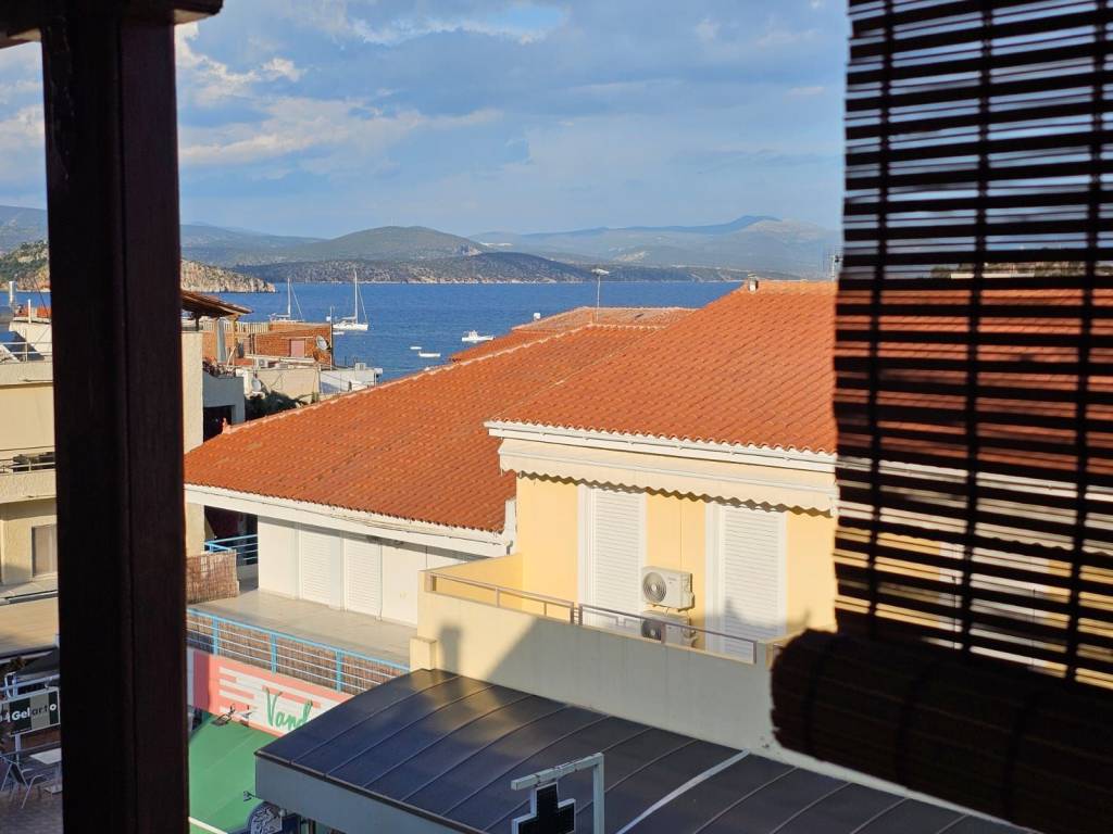 Tolo, a penthouse apartment of 96 sq.m. is for sale