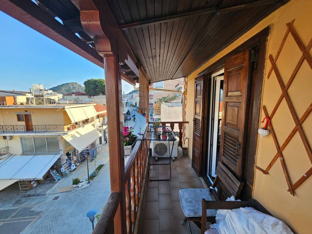 Tolo, a penthouse apartment of 96 sq.m. is for sale