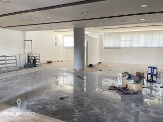 Forumland Real Estate, Ισόγειος χώρος