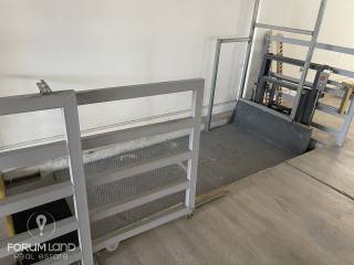 Forumland Real Estate, Ανελκυστήρας