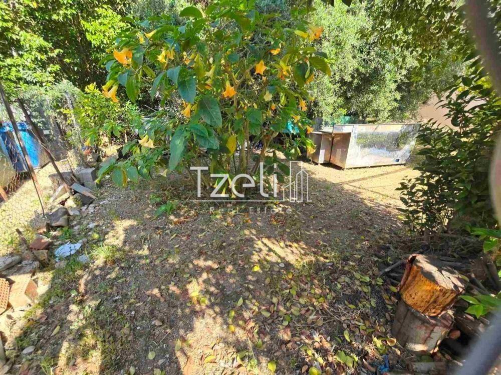 Άποψη οικοπέδου