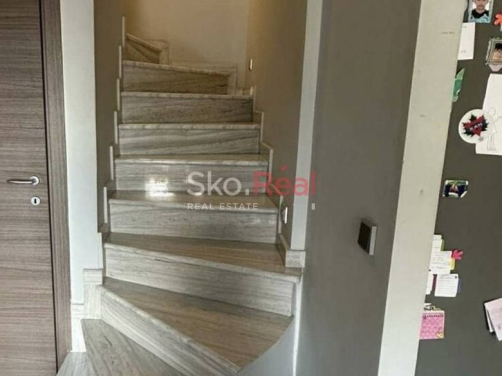 Εσωτερική σκάλα