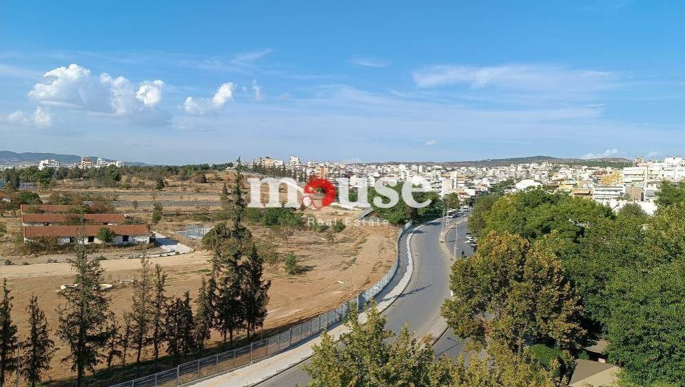 Θέα απο μπαλκόνι