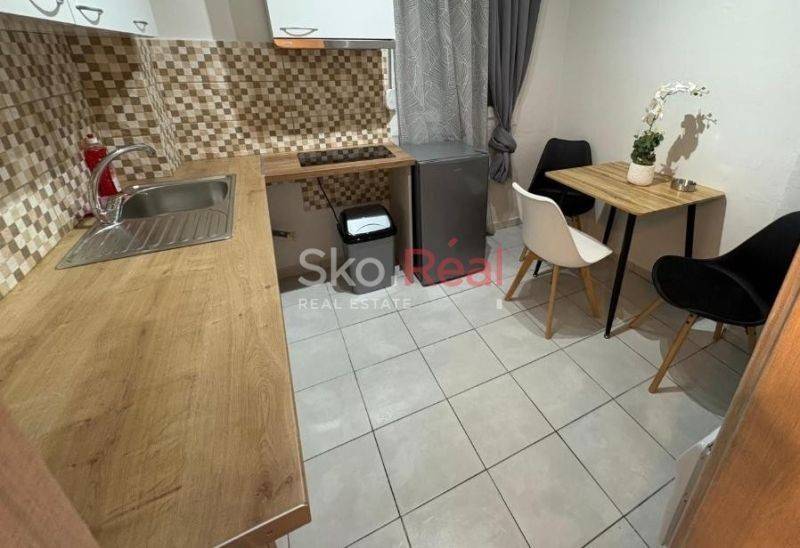 Σαλοκουζίνα