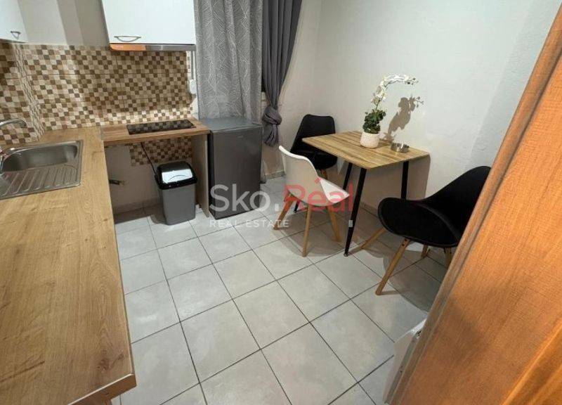 Σαλοκουζίνα