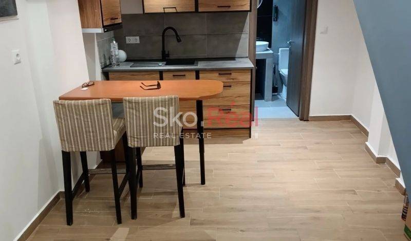 Σαλοκουζίνα