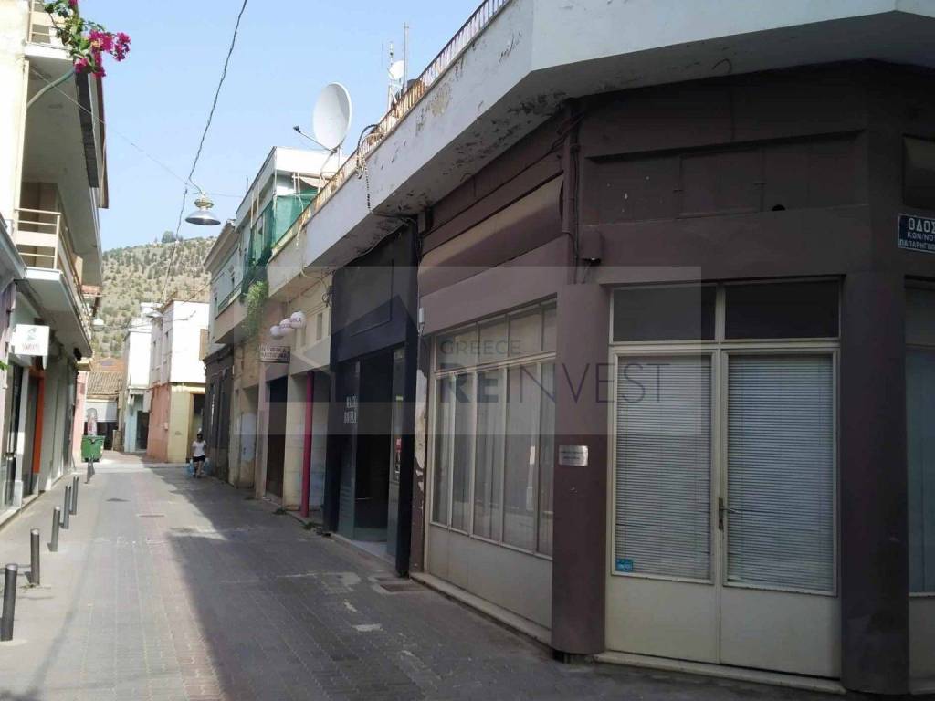 Εσωτερικοι χώροι