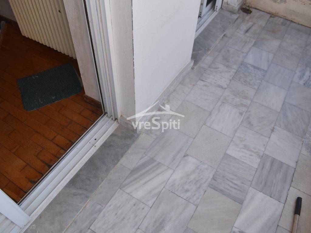 ΜΠΑΛΚΟΝΙ ΚΟΥΖΙΝΑΣ-2ουΥ/ΟΥ