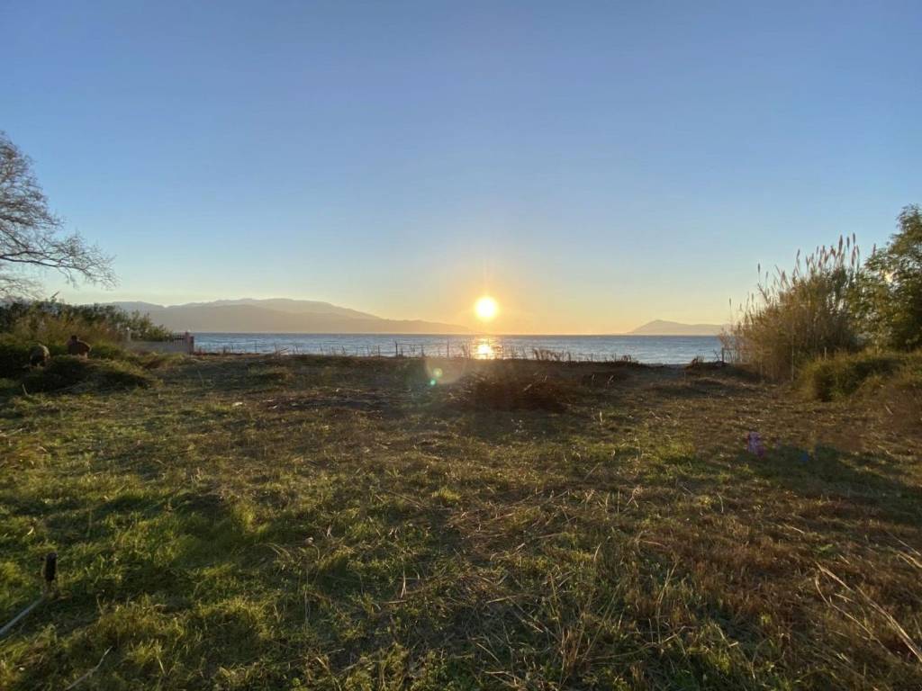 GIA MONIME E EXOCHIKE KATOIKIA E TOYRISTIKE EKMETALLEYSE