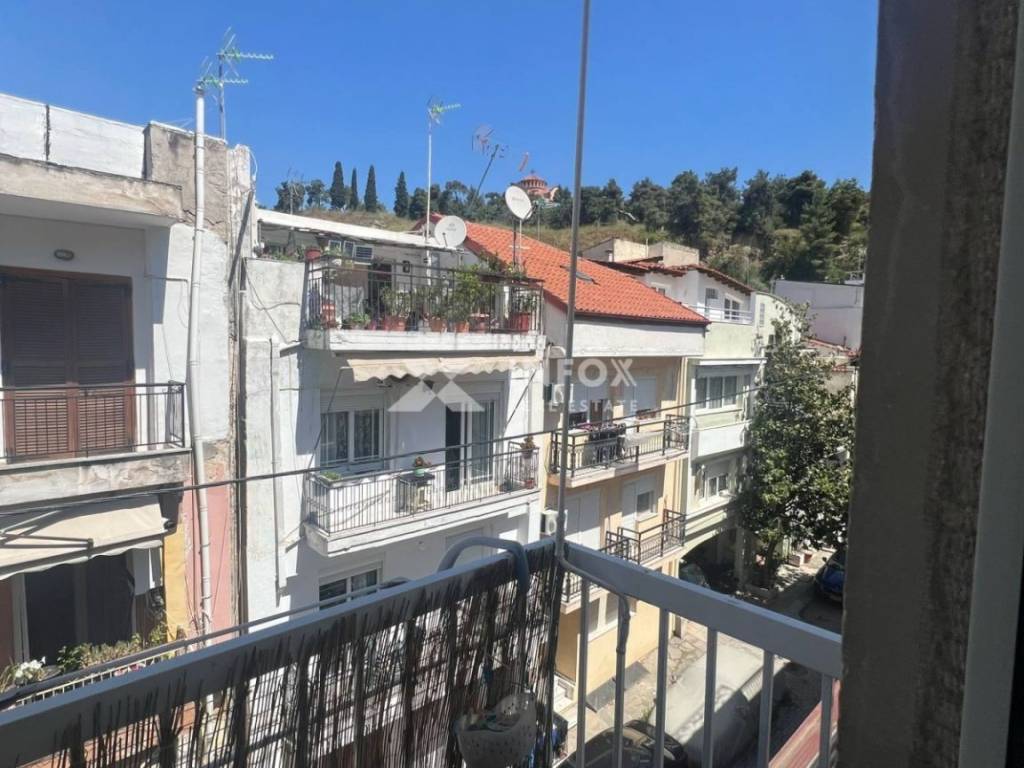 Θέα από μπαλκόνι