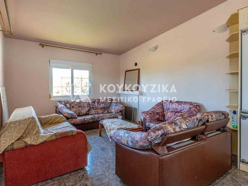 Σαλοκουζίνα