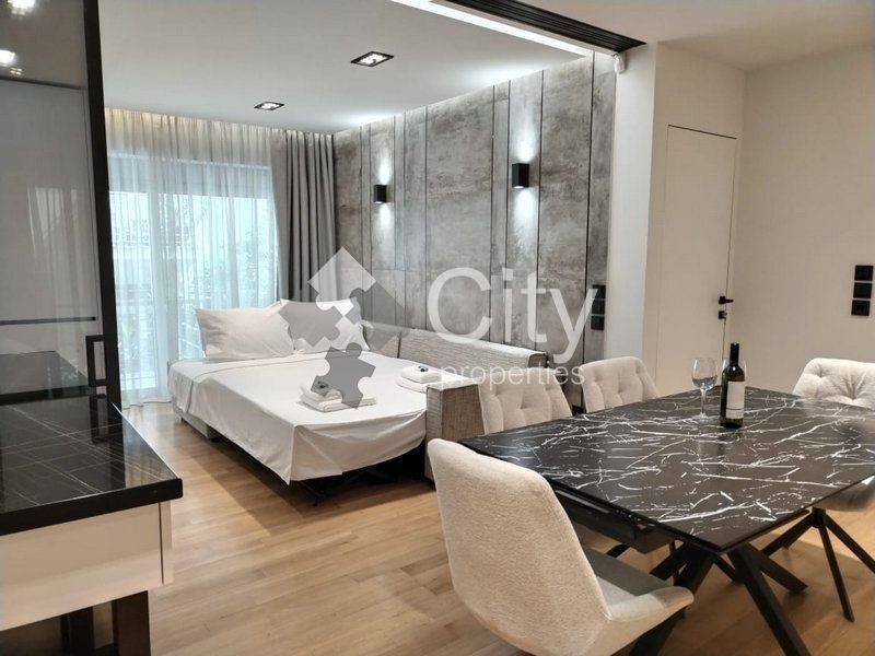 Σαλοκουζίνα