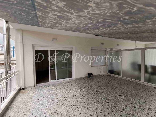 Βεράντα σαλονιού