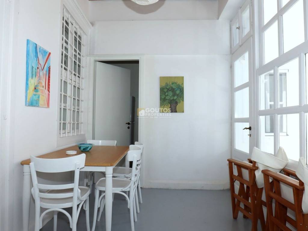 Εσωτερικοι χώροι