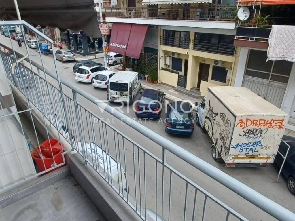 Θέα από μπαλκόνι