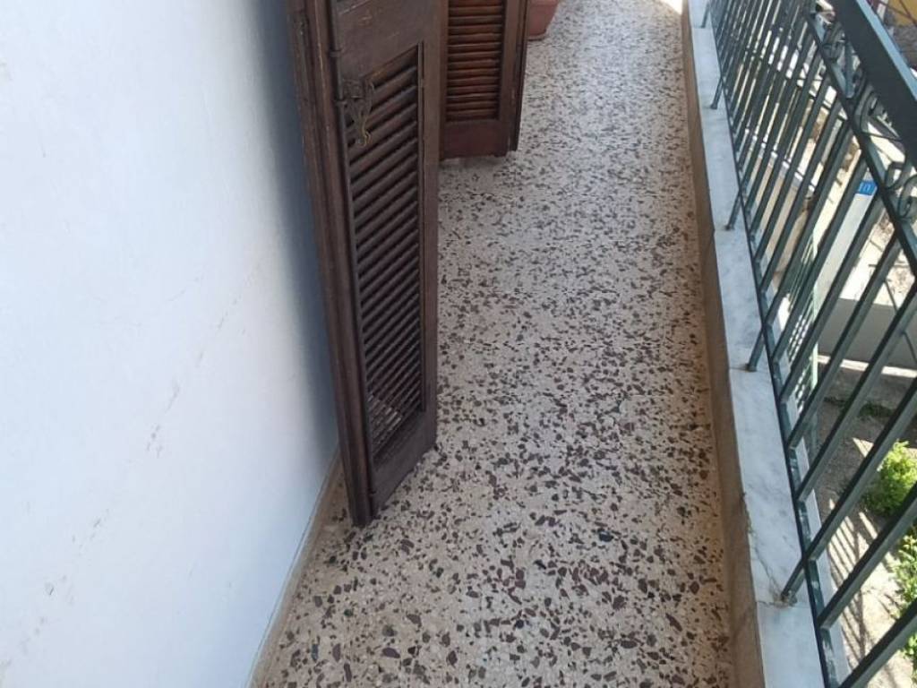 ΜΠΑΛΚΟΝΙ ΠΡΩΤΟΥ ΟΡΟΦΟΥ