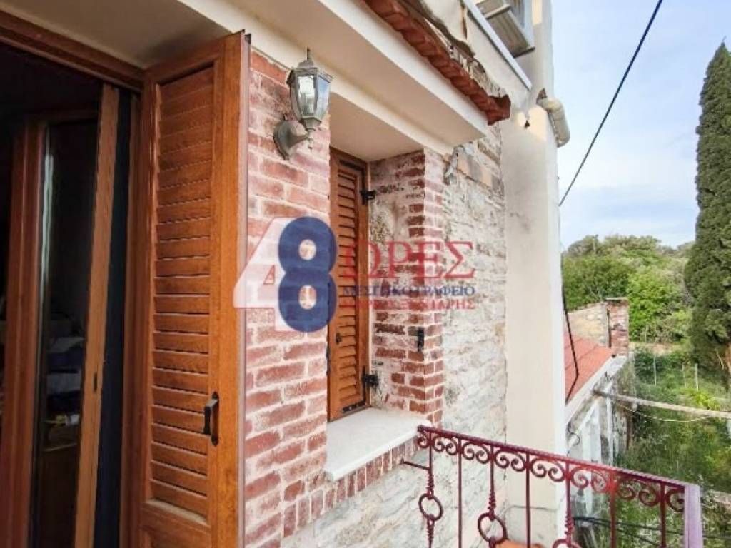 Θέα από μπαλκόνι