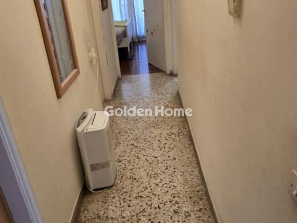 Χολ - Διάδρομος