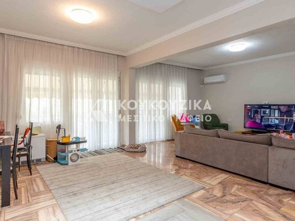 Σαλοκουζίνα