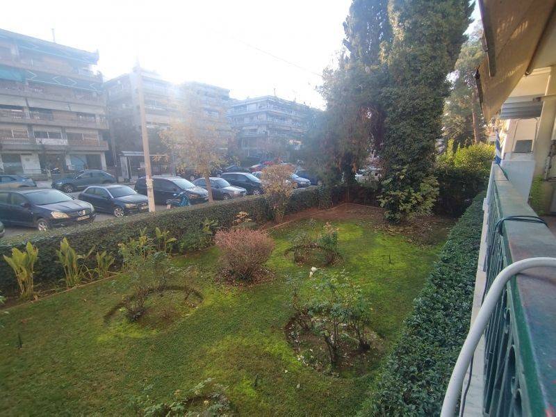 Θέα από μπαλκόνι