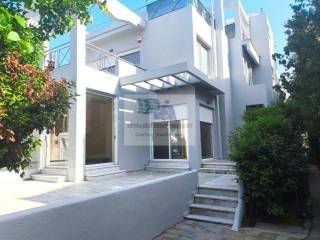 OUTSIDE VIEW OF THE BUILDING