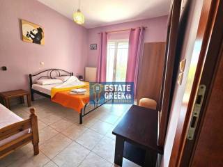 ★ Ιδανικό για Airbnb ★ ΠΛΗΡΩΣ ΕΠΙΠΛΩΜΕΝΟ ★ Μεγάλα υπνοδωμάτια ★ 