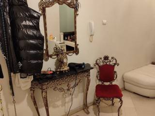 Forumland Real Estate, Σαλόνι