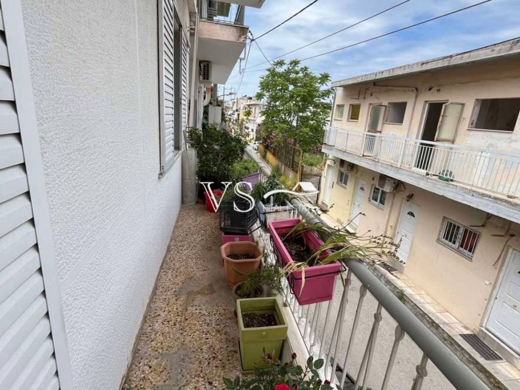 Θέα απο μπαλκόνι