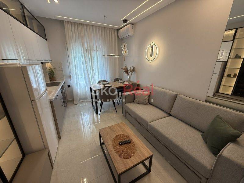 Σαλοκουζίνα