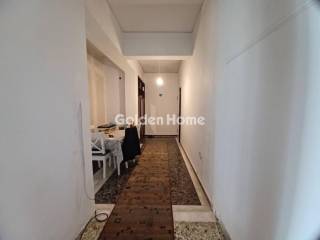 Χολ - Διάδρομος