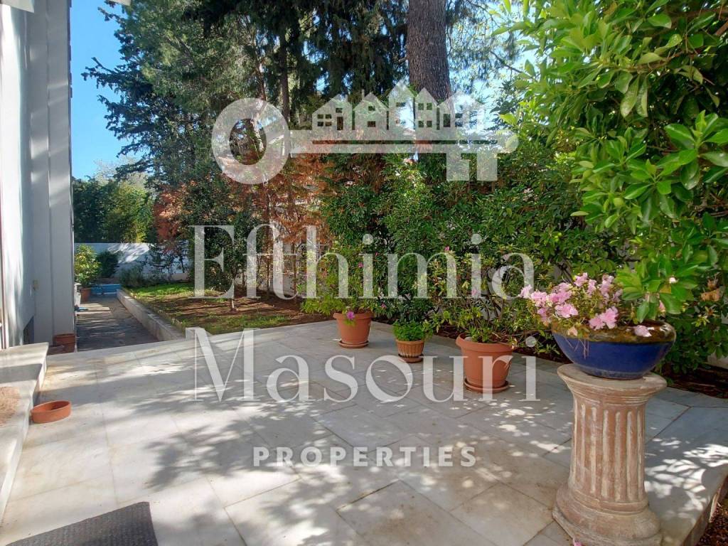 Εξωτερικοι χώροι