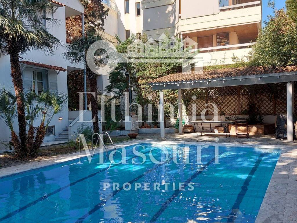 Εξωτερικοι χώροι