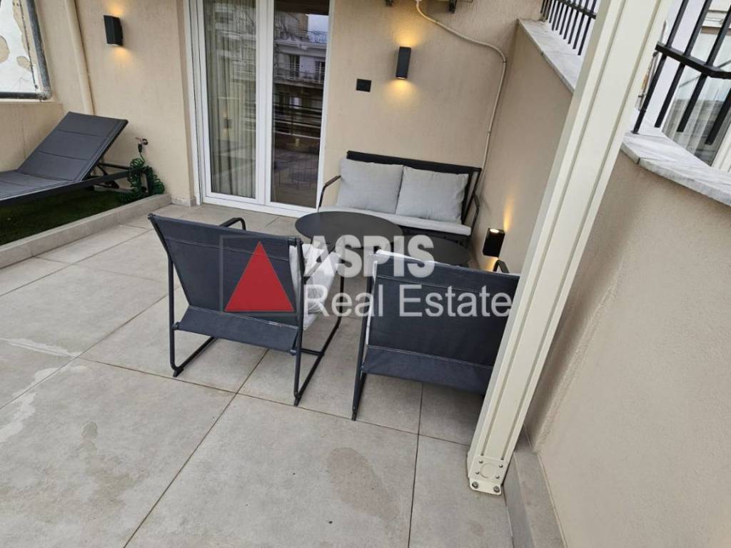 Εξωτερικοι χώροι