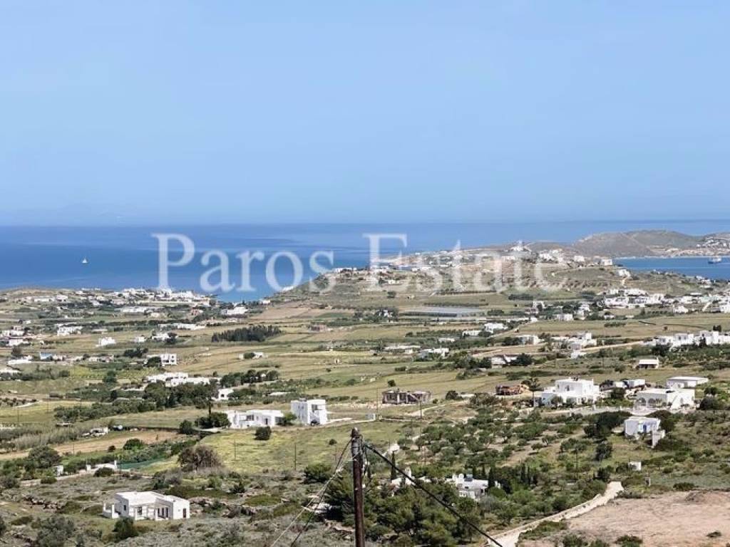 Θέα από το αγροτεμάχιο