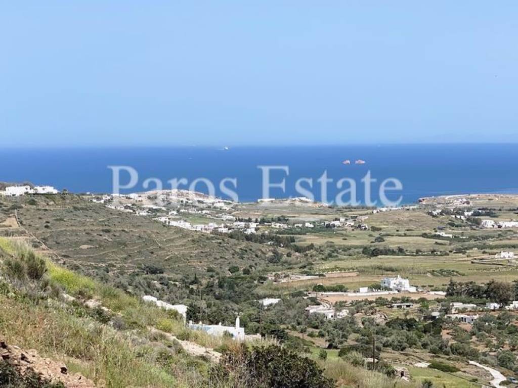 Θέα από το αγροτεμάχιο