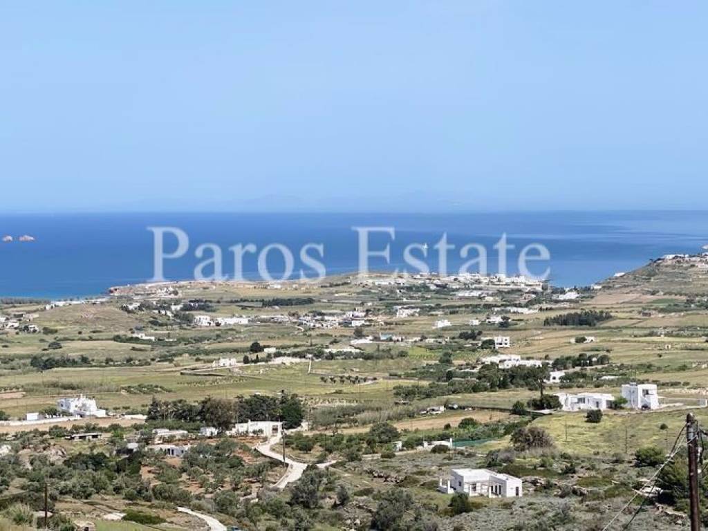 Θέα από το αγροτεμάχιο