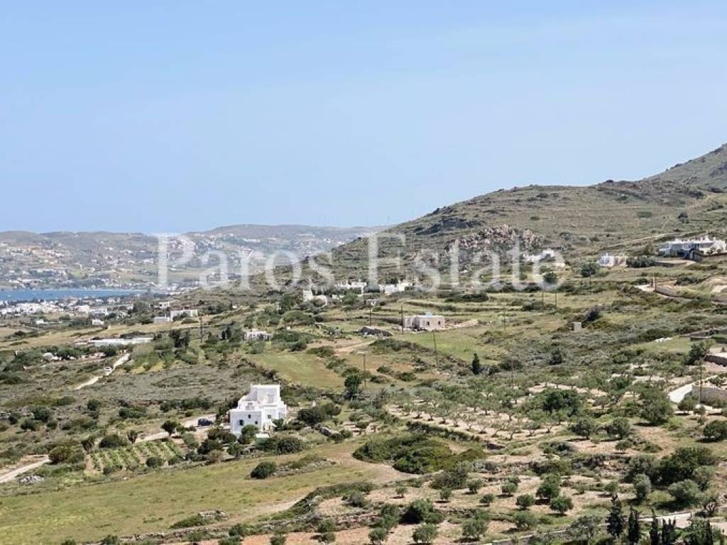 Θέα από το αγροτεμάχιο