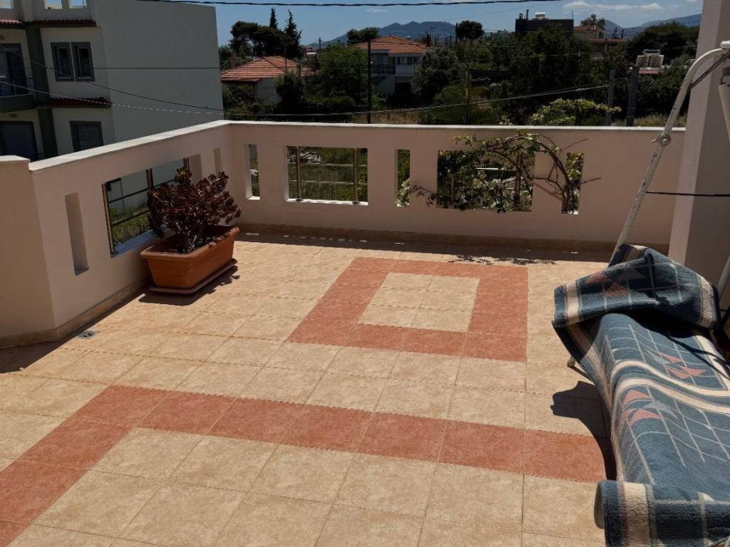 ανετη ευηλια βεραντα