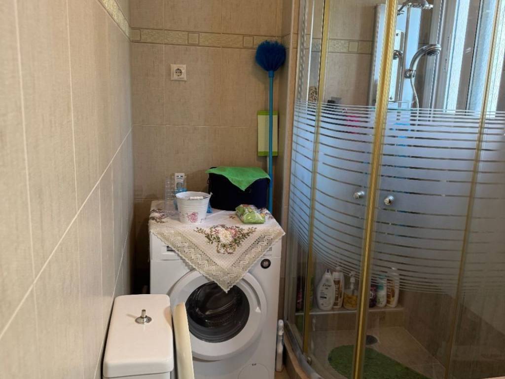 4 μπανια στην κατοικια