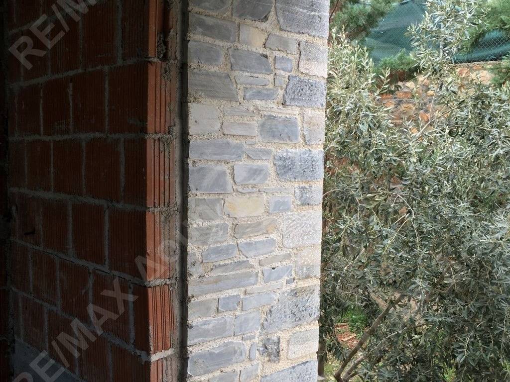 Βίλα | 580τ.μ. | 1100000 €