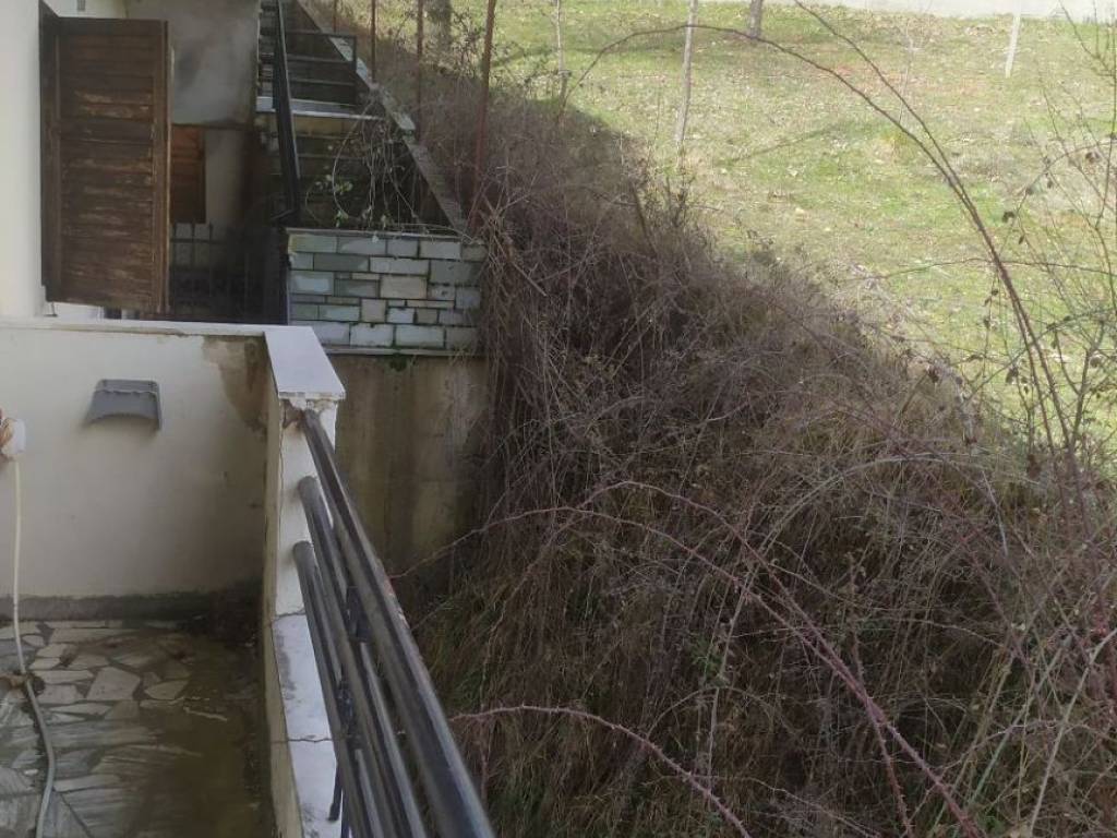 Διαμέρισμα προς πώληση στον Άγιο Δημήτριο Πέτρας