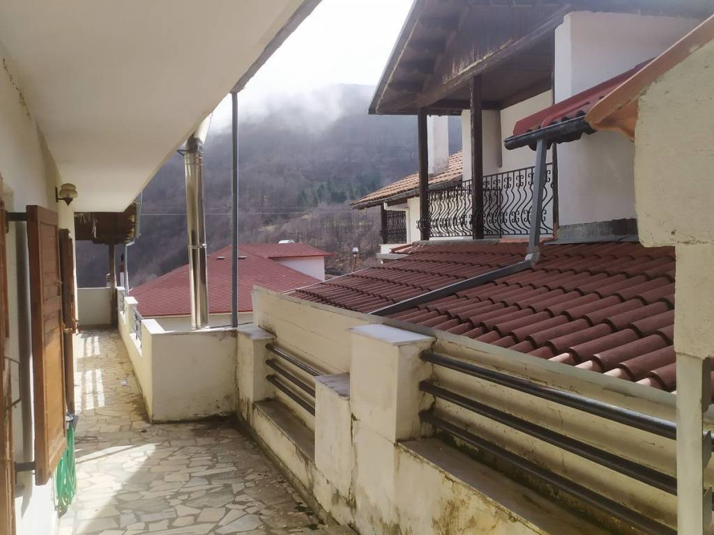 Διαμέρισμα προς πώληση στον Άγιο Δημήτριο Πέτρας