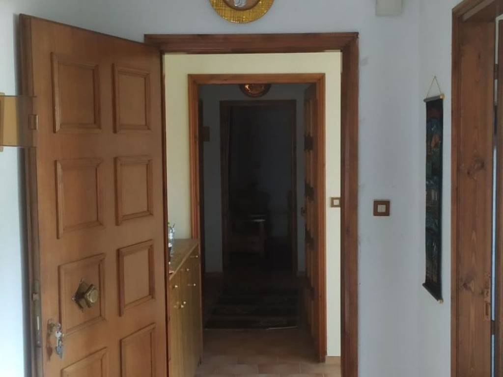 Διαμέρισμα προς πώληση στον Άγιο Δημήτριο Πέτρας