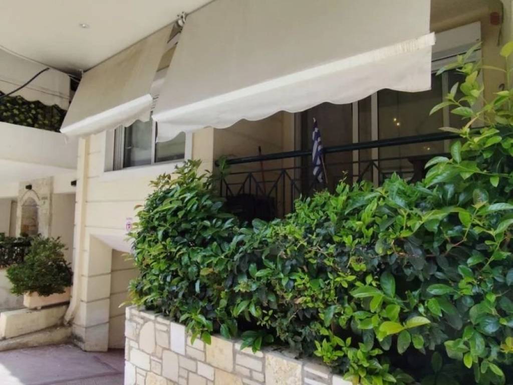 Θέα από μπαλκόνι